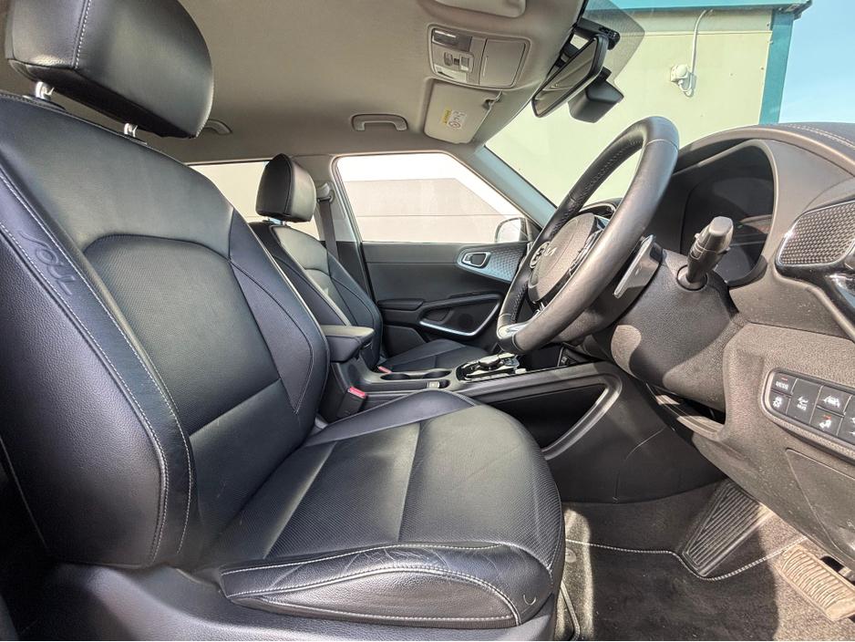 2022 Kia Soul - image 8