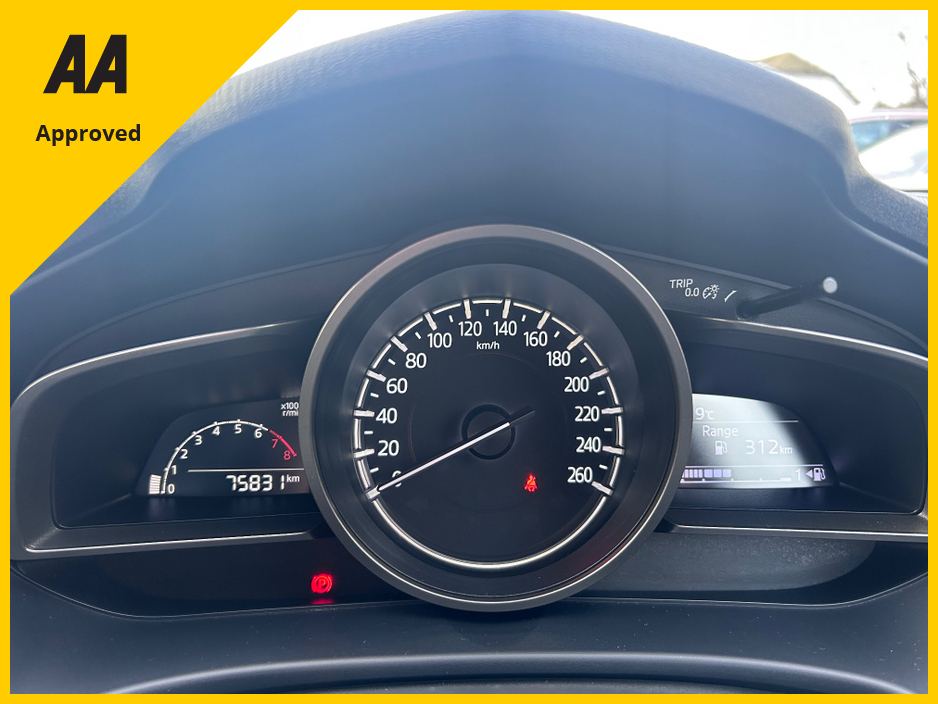 2018 Mazda Mazda3 2018 MAZDA 3 1.5 PETROL EXECUTIVE LOW KMS €14,950