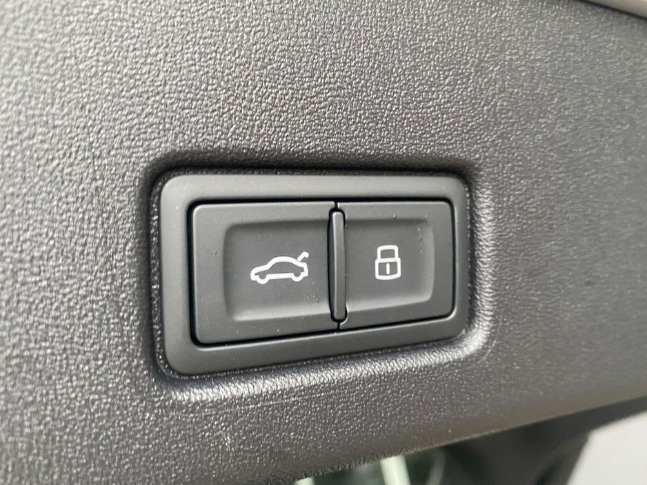 2025 Audi Q4 e-tron 45 S-Line Auto EV €48,900