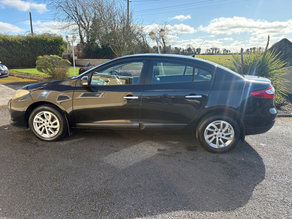 2013 Renault Fluence - image 7