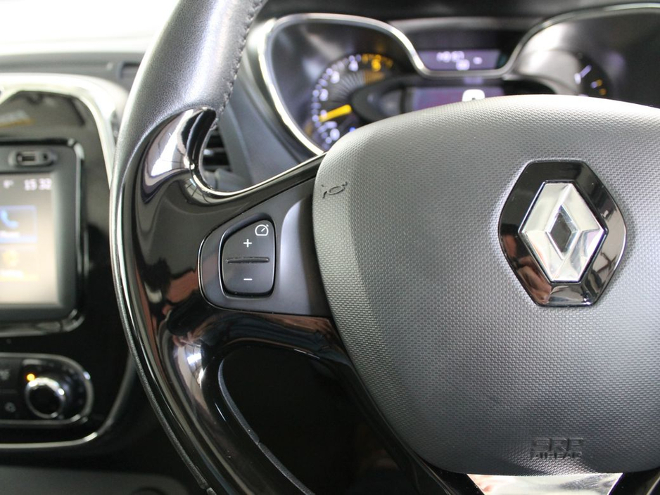 2016 Renault Captur Intense 1.5 DCI 90 EU6M 4DR €9,499