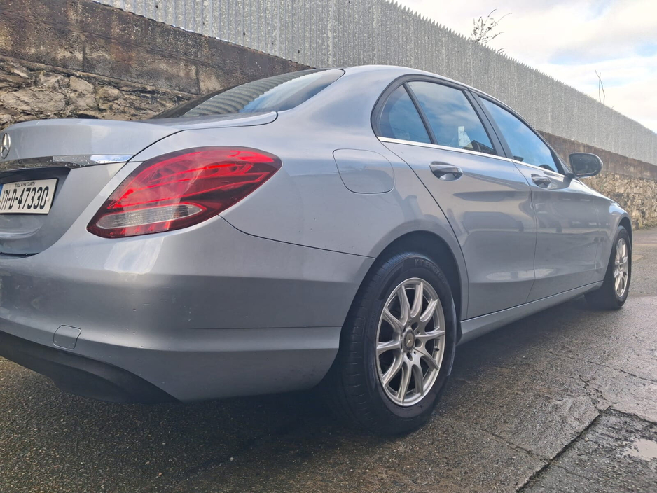 2017 Mercedes-Benz C Class C 200 A/T €10,000