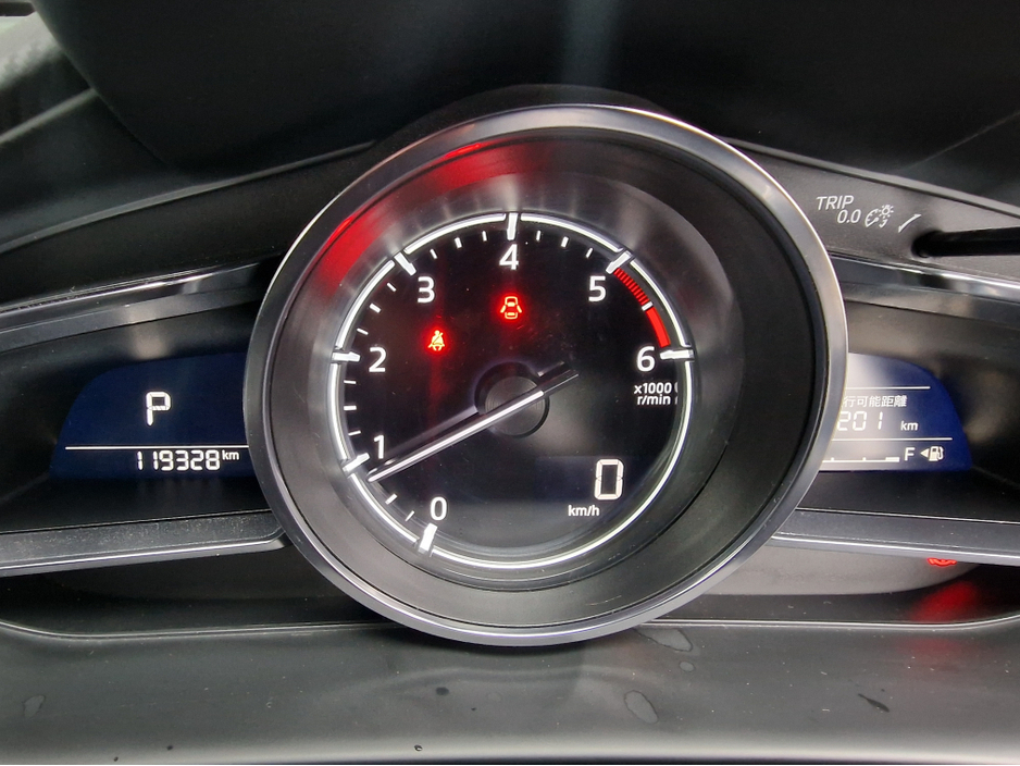 2017 Mazda Mazda2 - image 18