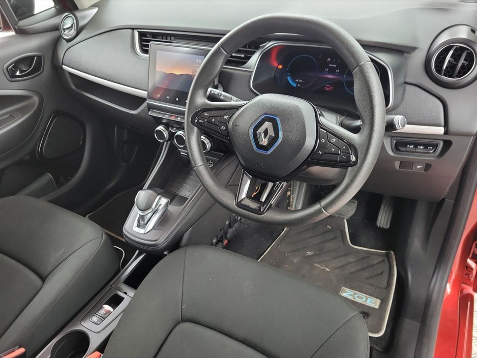 2021 Renault Zoe - image 9