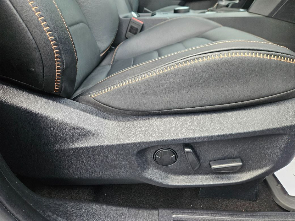 2025 Volkswagen Amarok - image 19