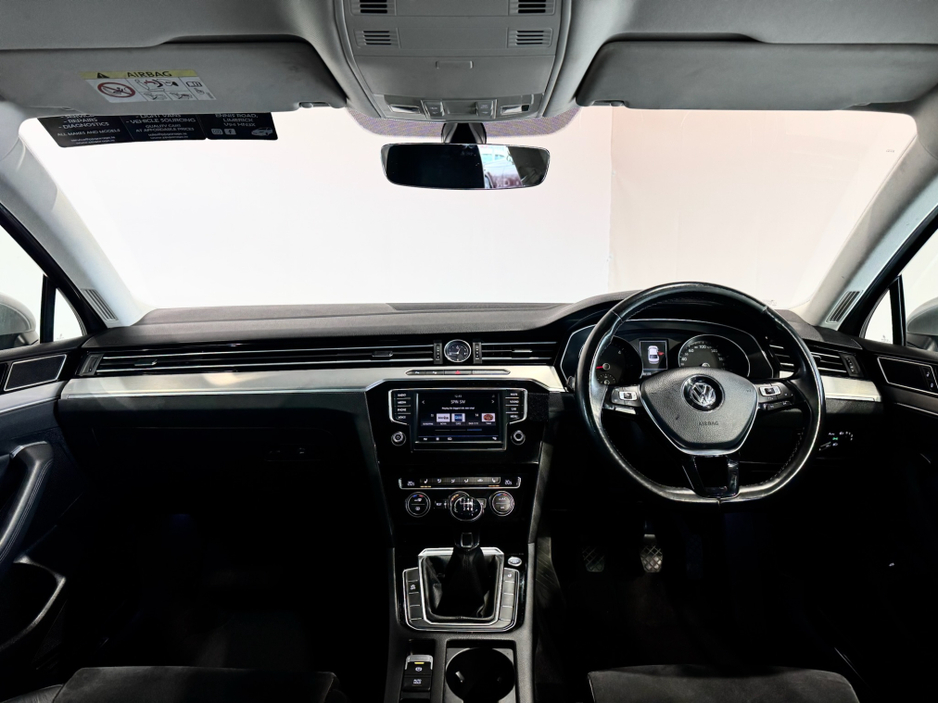 2017 Volkswagen Passat HIGHLINE 1.6 TDI MANUAL 6SPEED FWD 120HP 4DR €18,990