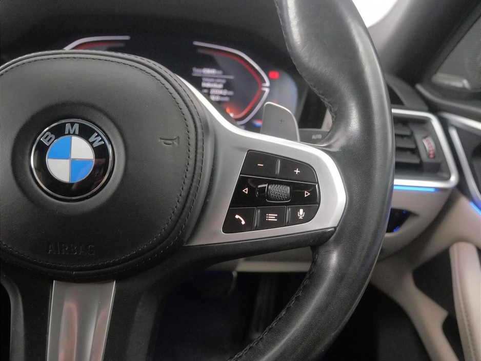 2022 BMW 4 Series - image 18