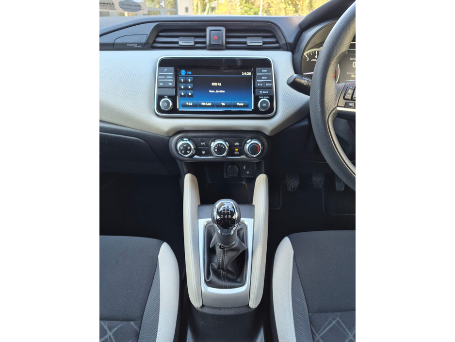 2018 Nissan Micra - image 13