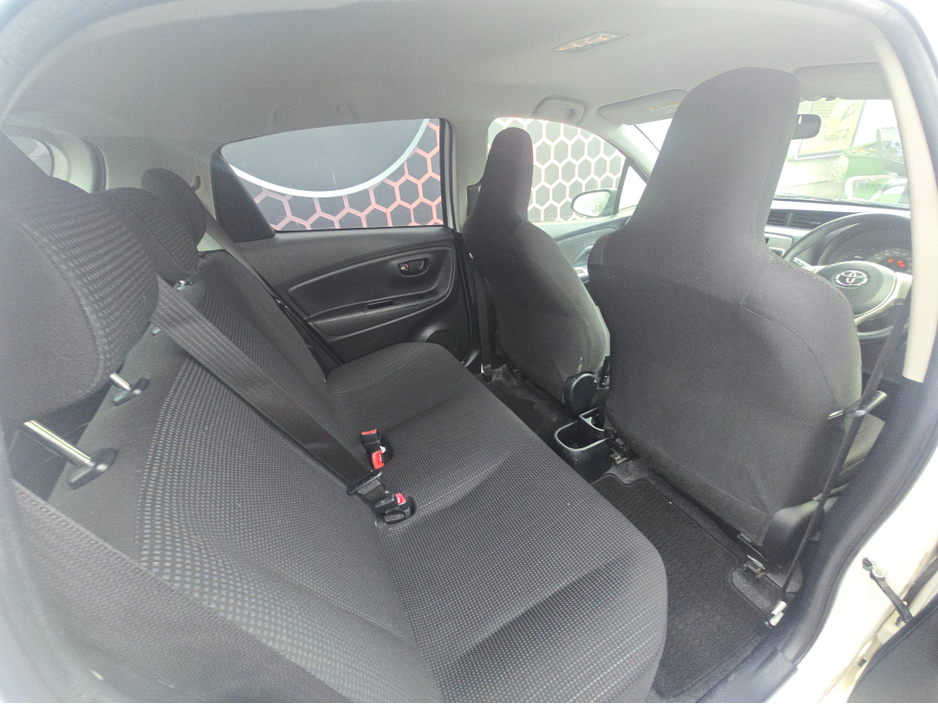 2016 Toyota Yaris KSP130 5DR AUTO €8,950