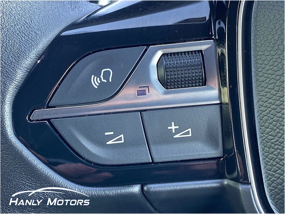 2023 Peugeot 3008 - image 18