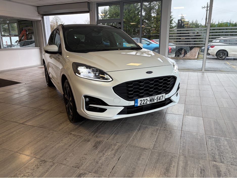 2022 Ford Kuga ST LINE X PHEV PAN ROOF €25,900