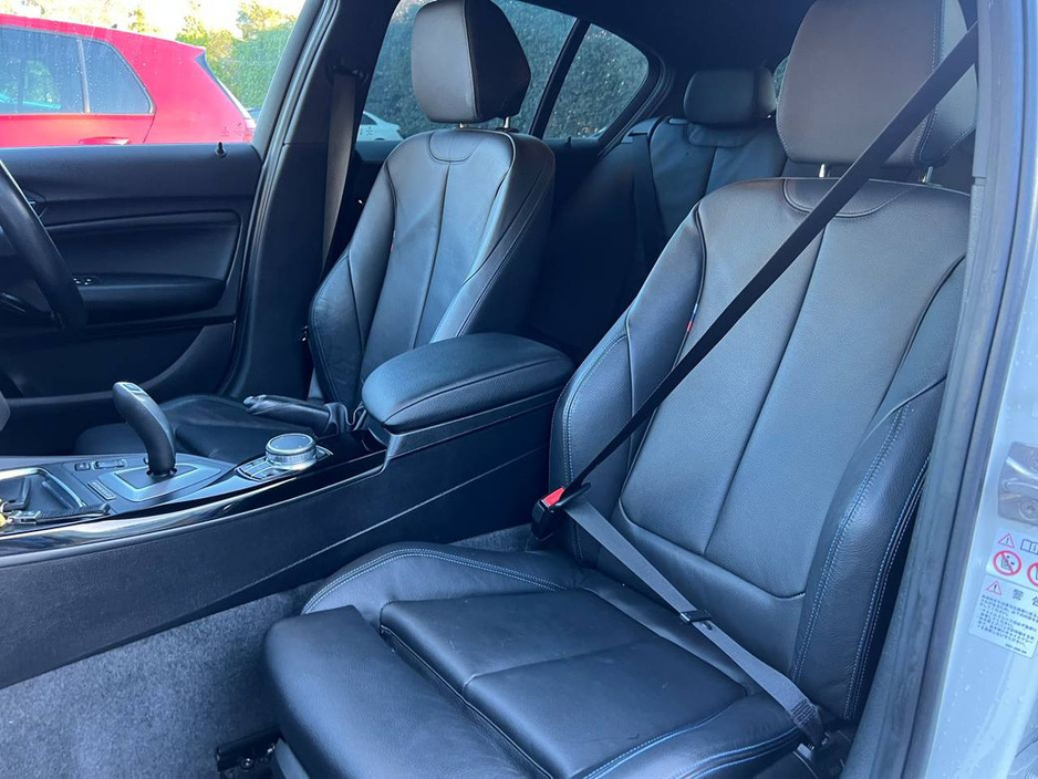 2018 BMW 1 Series 118d M-SPORT 2.0 // FULL SERVICE HISTORY // 18" M-SPORT ALLOYS // 360 PARKING SENSORS €18,900