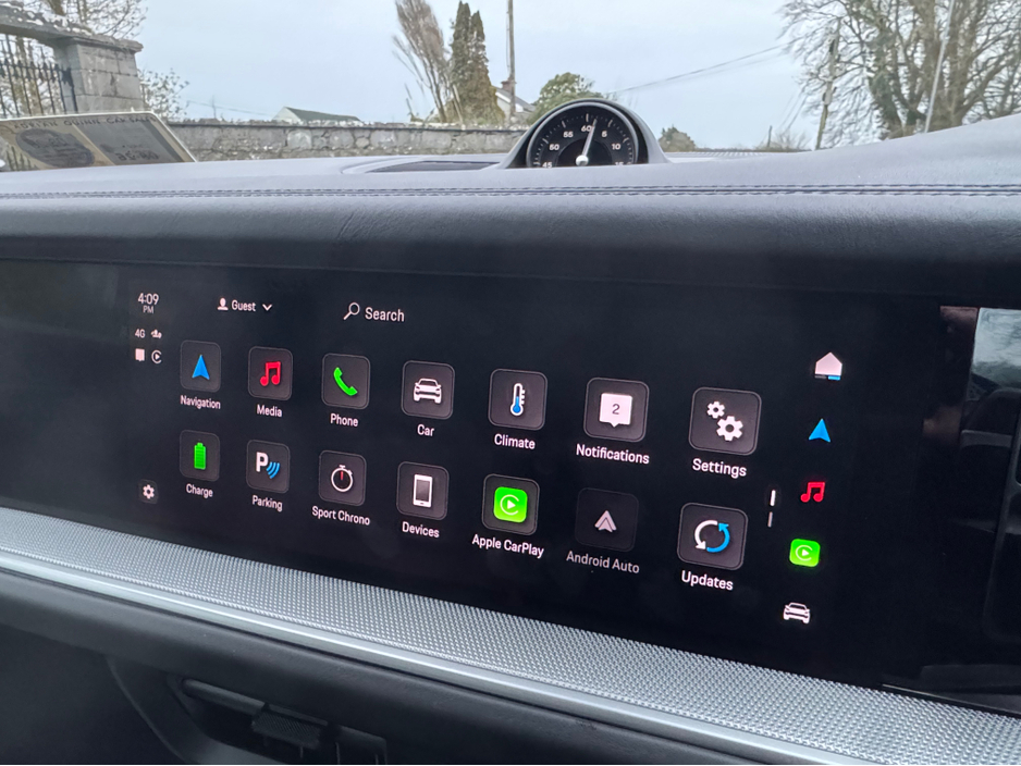 2024 Porsche Cayenne 3.0 V6 E-HYBRID AUTO==HUGE SPEC==COST €153K NEW== €116,950