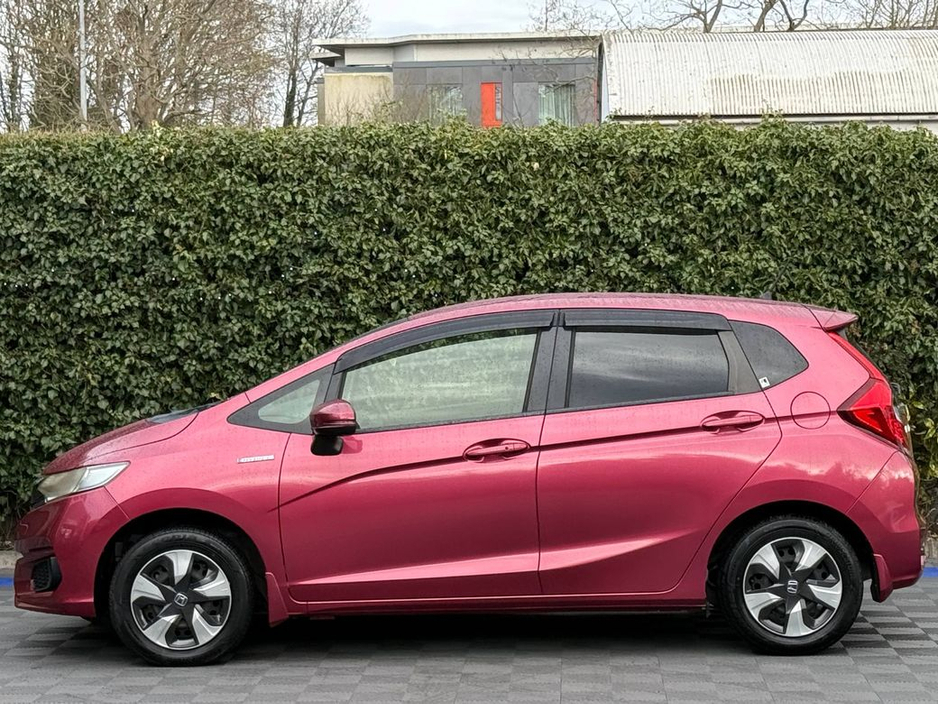 2018 Honda Fit - image 3