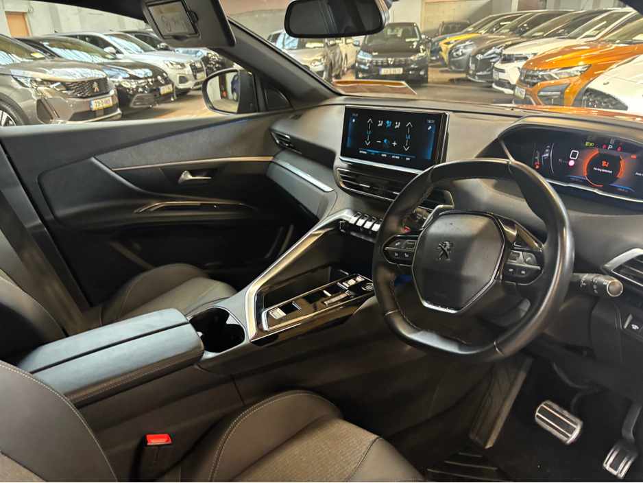 2023 Peugeot 3008 - image 17