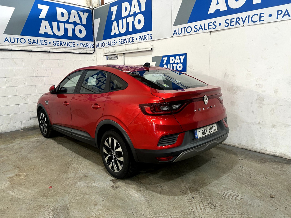 2022 Renault Arkana - image 5