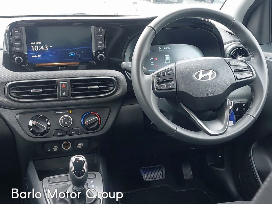 2025 Hyundai i10 - image 10