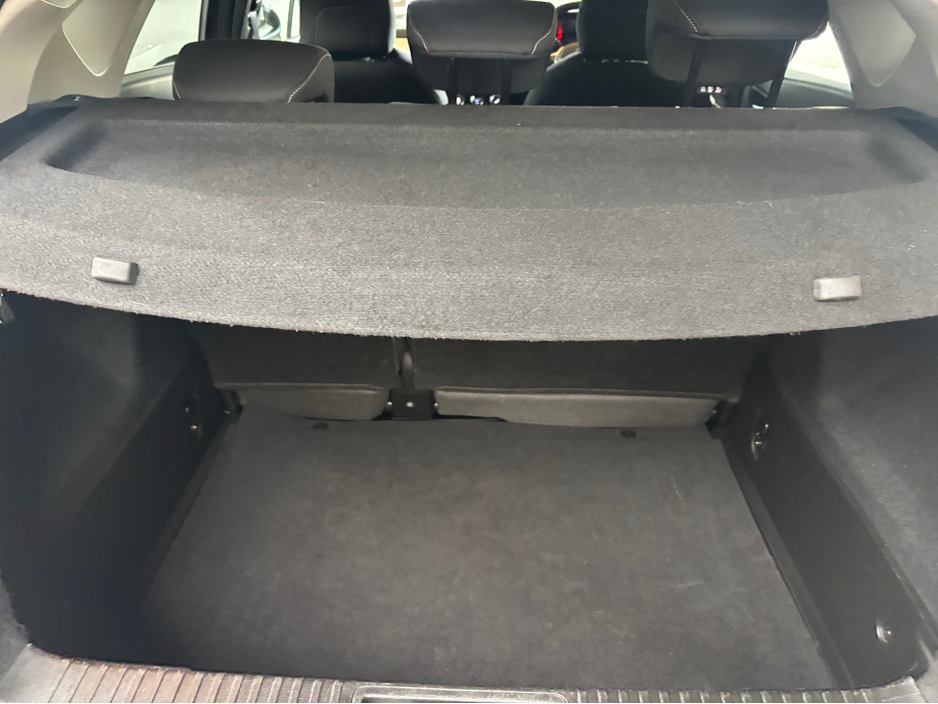 2023 Renault Captur - image 3