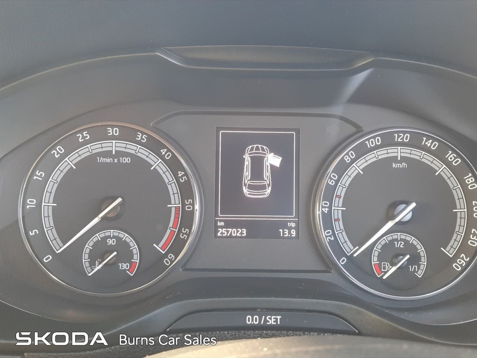 2019 Skoda Karoq - image 16