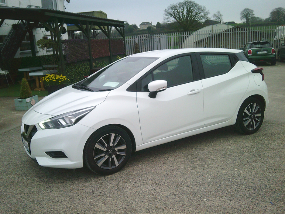 2018 Nissan Micra - image 3