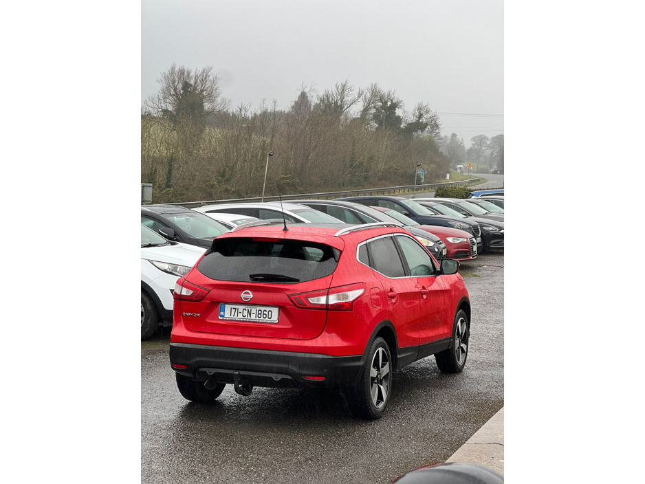 2017 Nissan Qashqai 1.5 DSL XE €13,950