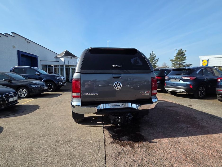 2018 Volkswagen Amarok - image 6