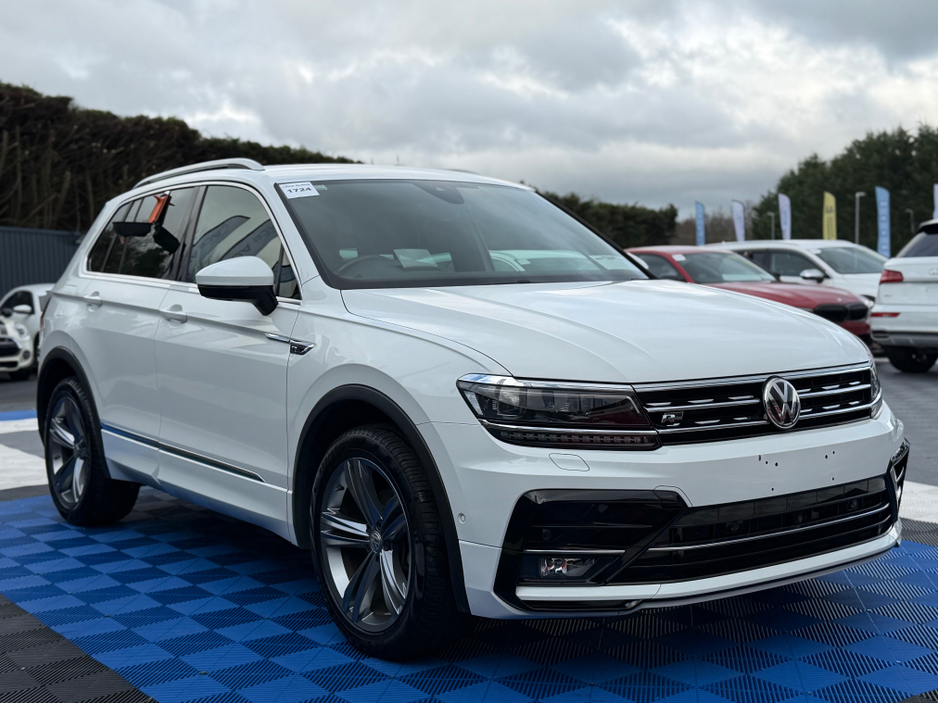 2019 Volkswagen Tiguan R-LINE 4WD - 2.0L DIESEL - AUTO - 12M WARRANTY - CAR: 1724 €32,950