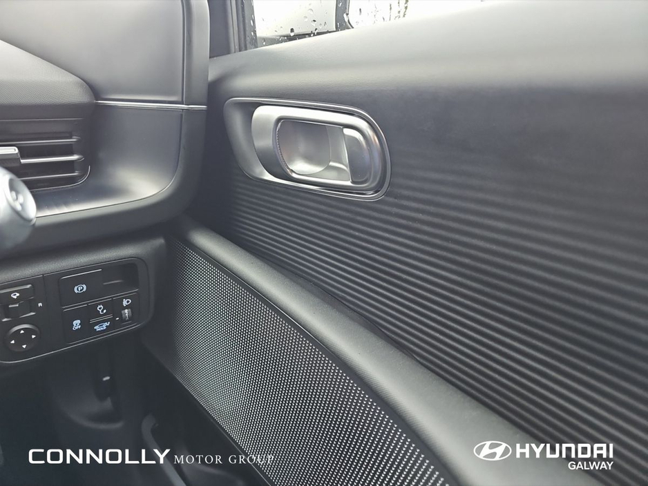 2025 Hyundai Ioniq 6 - image 24