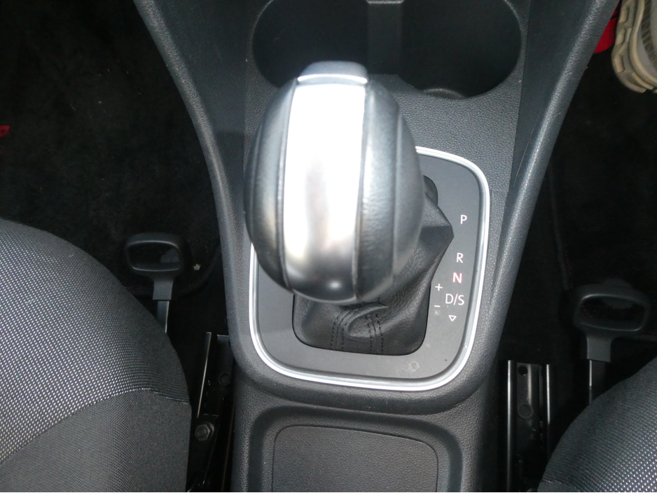 2016 Volkswagen Polo TSI Bluemotion €13,650