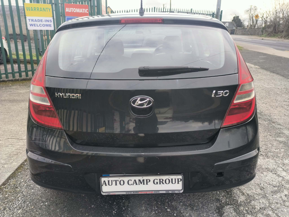 2009 Hyundai i30 - image 6