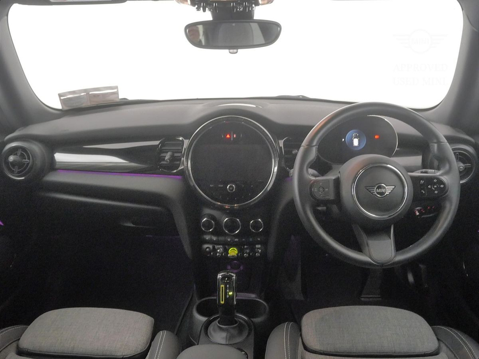 2022 MINI Hatch Electric Level 2 €21,900