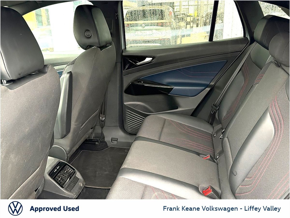 2022 Volkswagen ID.4 - image 6