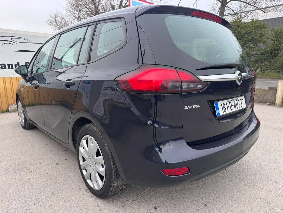 2018 Opel Zafira - image 7