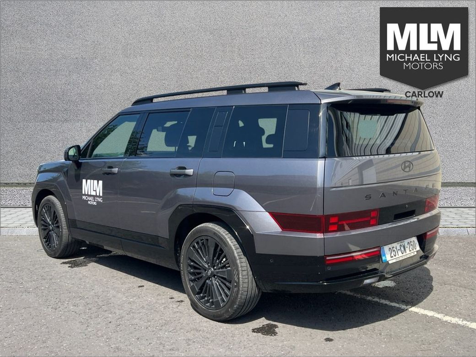 2025 Hyundai Santa Fe 1.6 PHEV 4WD Premium €63,995