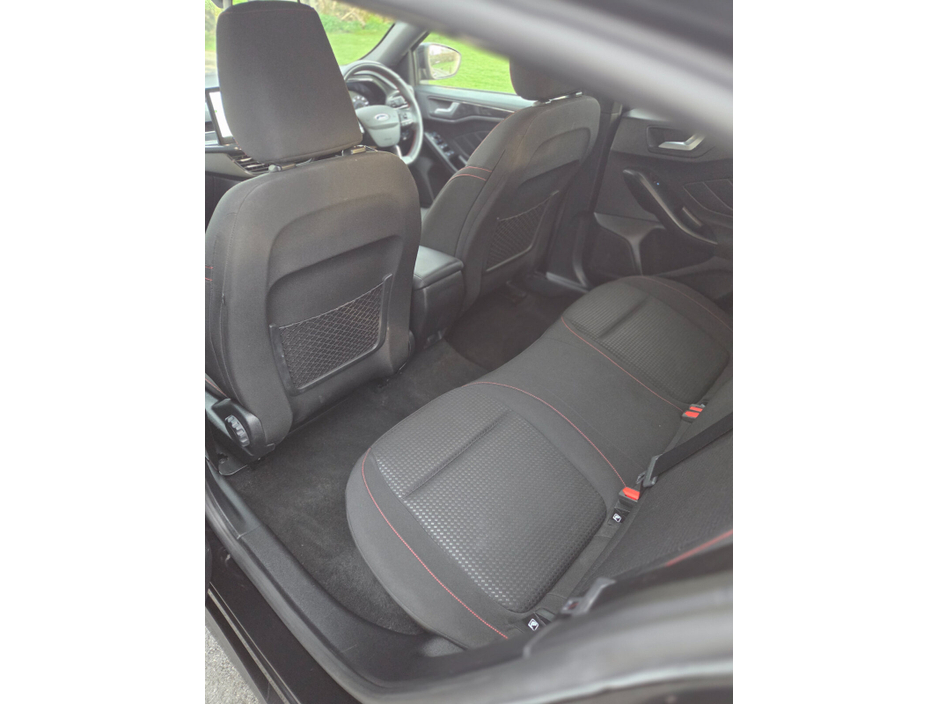 2024 Ford Focus - image 9