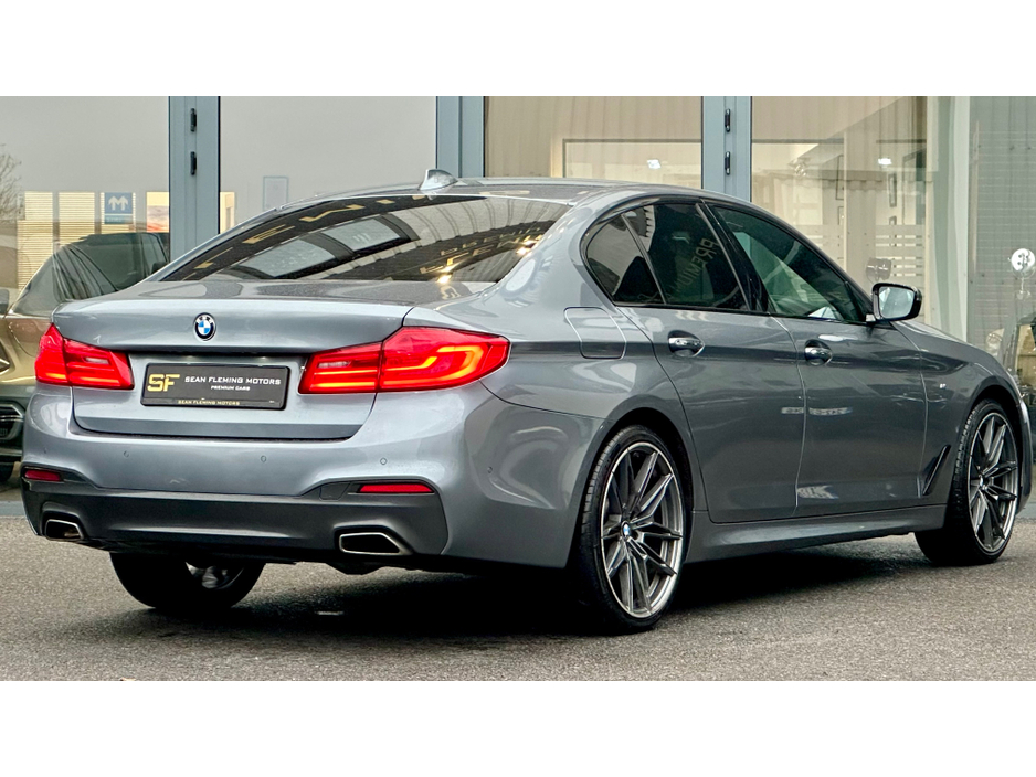 2017 BMW 5 Series M SPORT 4DR AUTO