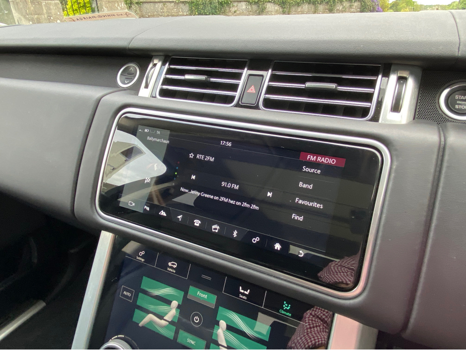 2020 Land Rover Range Rover - image 28