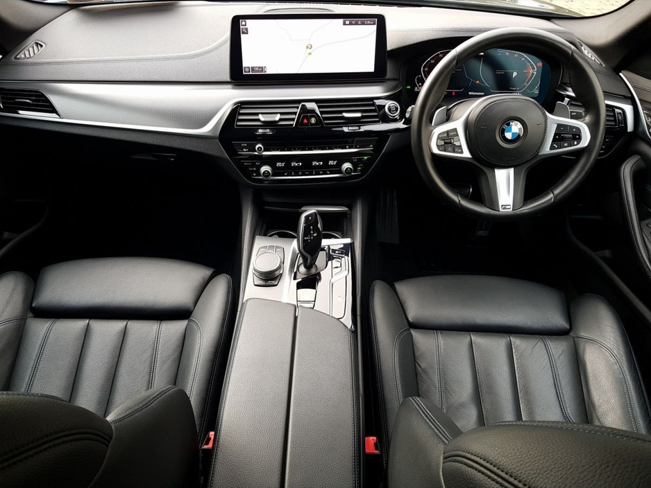 2020 BMW 5 Series 520d M Sport €34,995