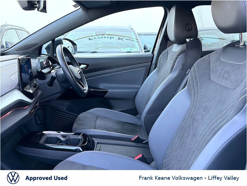 2023 Volkswagen ID.4 - image 4