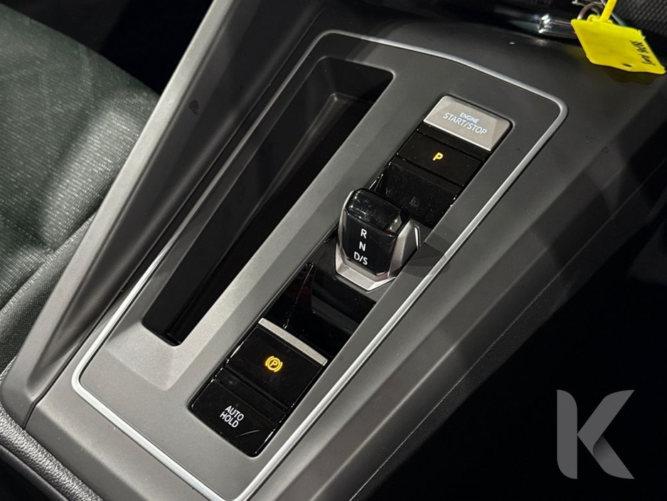 2021 Volkswagen Golf E-TSI - HYBRID - ALLOY WHEELS - MULTI FUNCTION STEERING WHEEL - CRUISE CONTROL - REVERSE CAMERA - €23,950