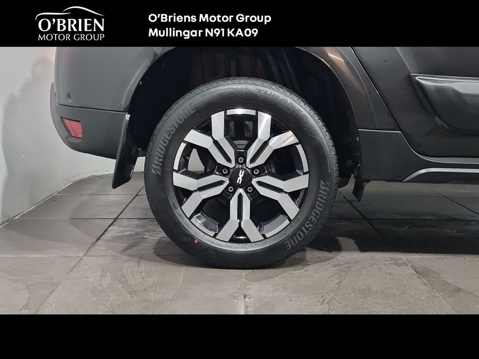 2023 Dacia Duster 1.0 TCe 90 Journey €20,900