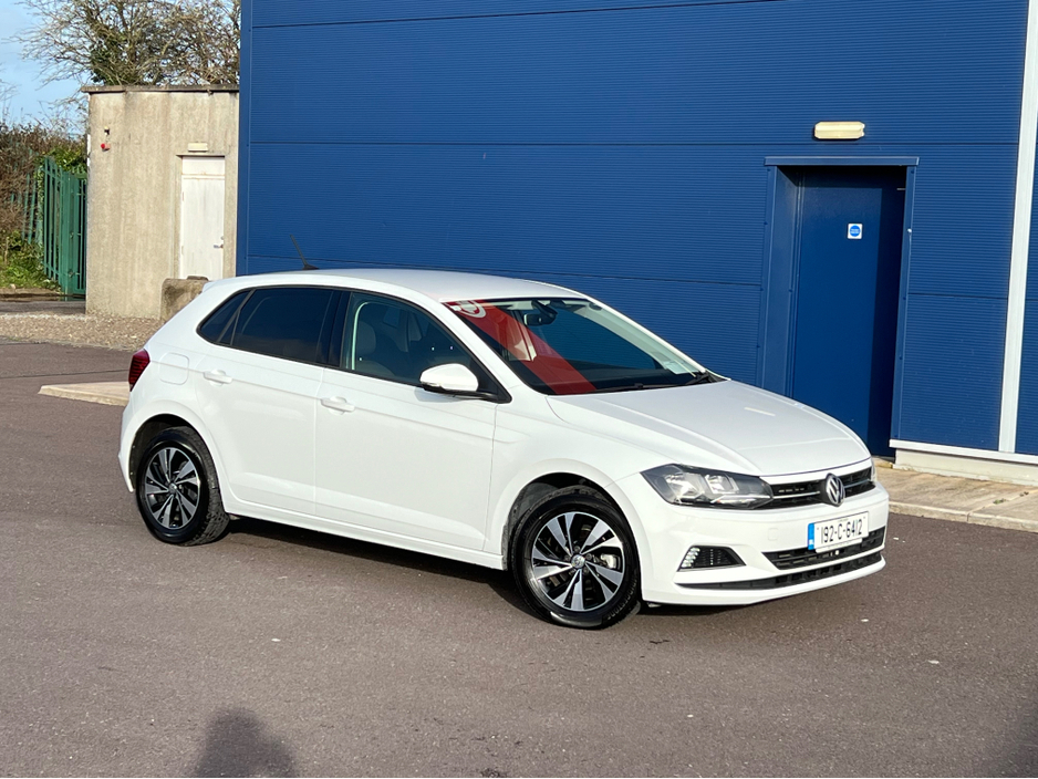 2019 Volkswagen Polo 1.0 TSI Automatic DSG tiny mileag €16,900