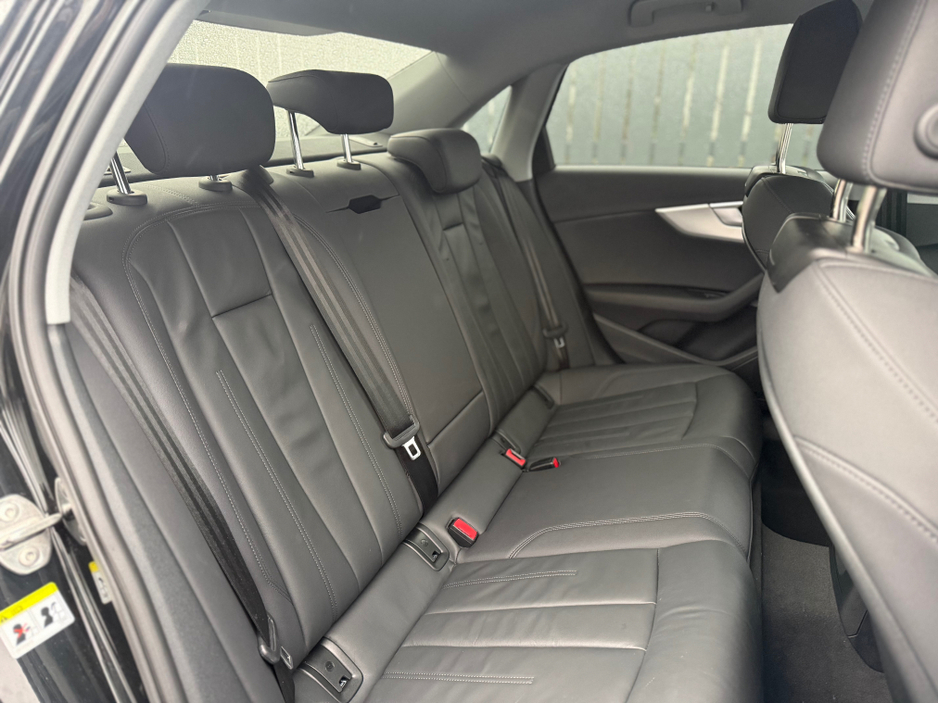 2022 Audi A4 2022 AUDI A4 SPORT EDITION 35TDI MH TDI