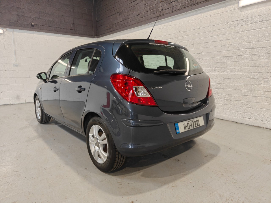 2011 Opel Corsa - image 8