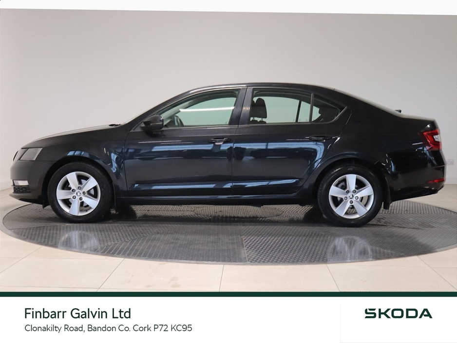 2018 Skoda Octavia - image 6