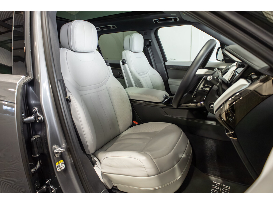 2025 Land Rover Range Rover Sport 3.0 Si4 PHEV 460PS AWD Auto Dynamic SE €119,950