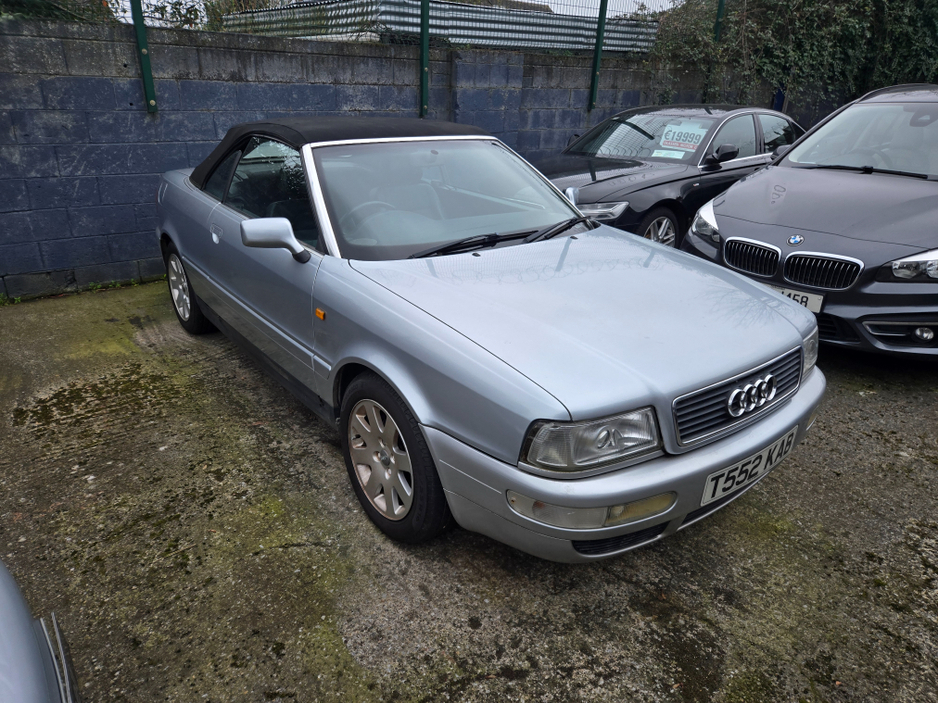 1999 Audi Cabriolet - image 7