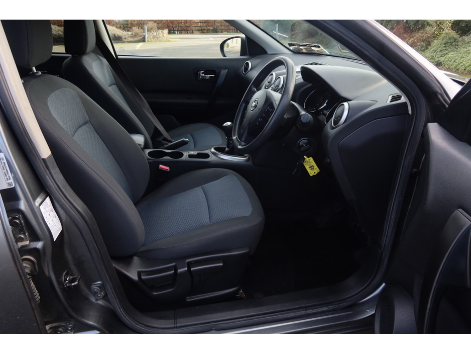 2012 Nissan Qashqai +2 - image 8