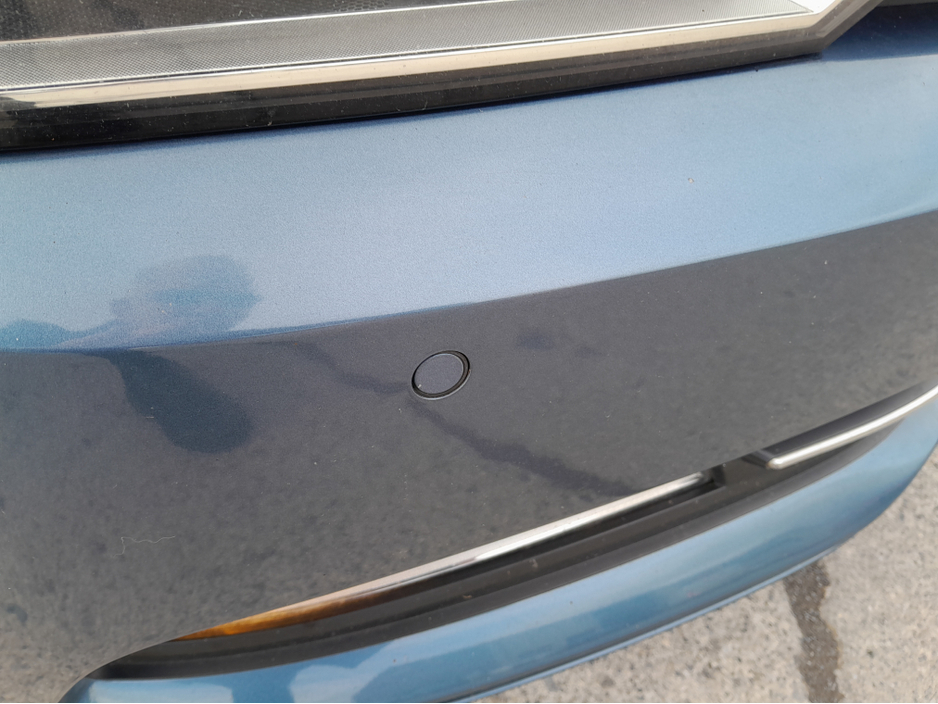 2016 Volkswagen Passat - image 15