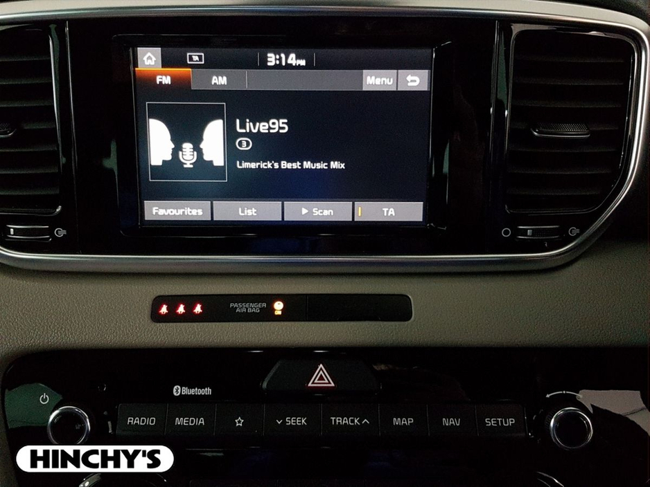 2020 Kia Sportage - image 14